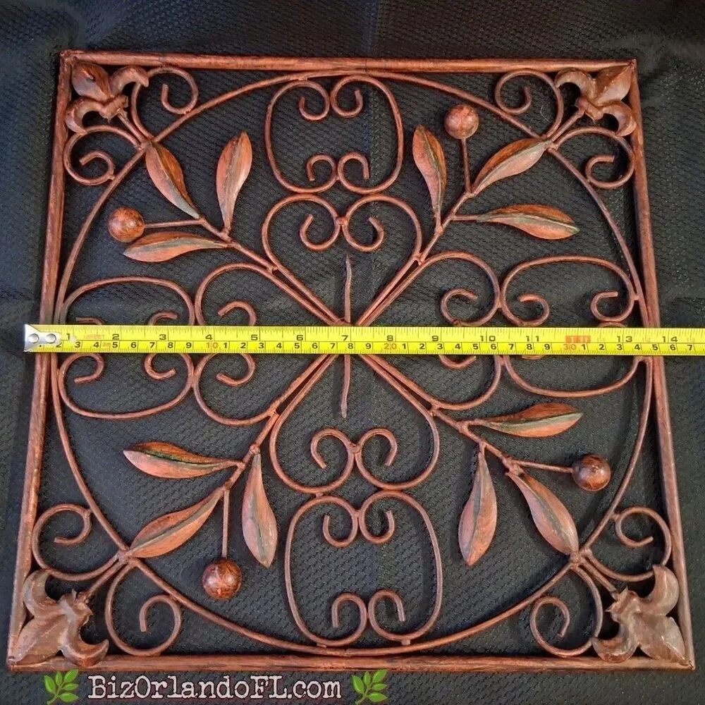 Deco 79 Metal Scroll Home / Wall Decor / Wall Sculpture / Wall Art 14x14 (Brown)